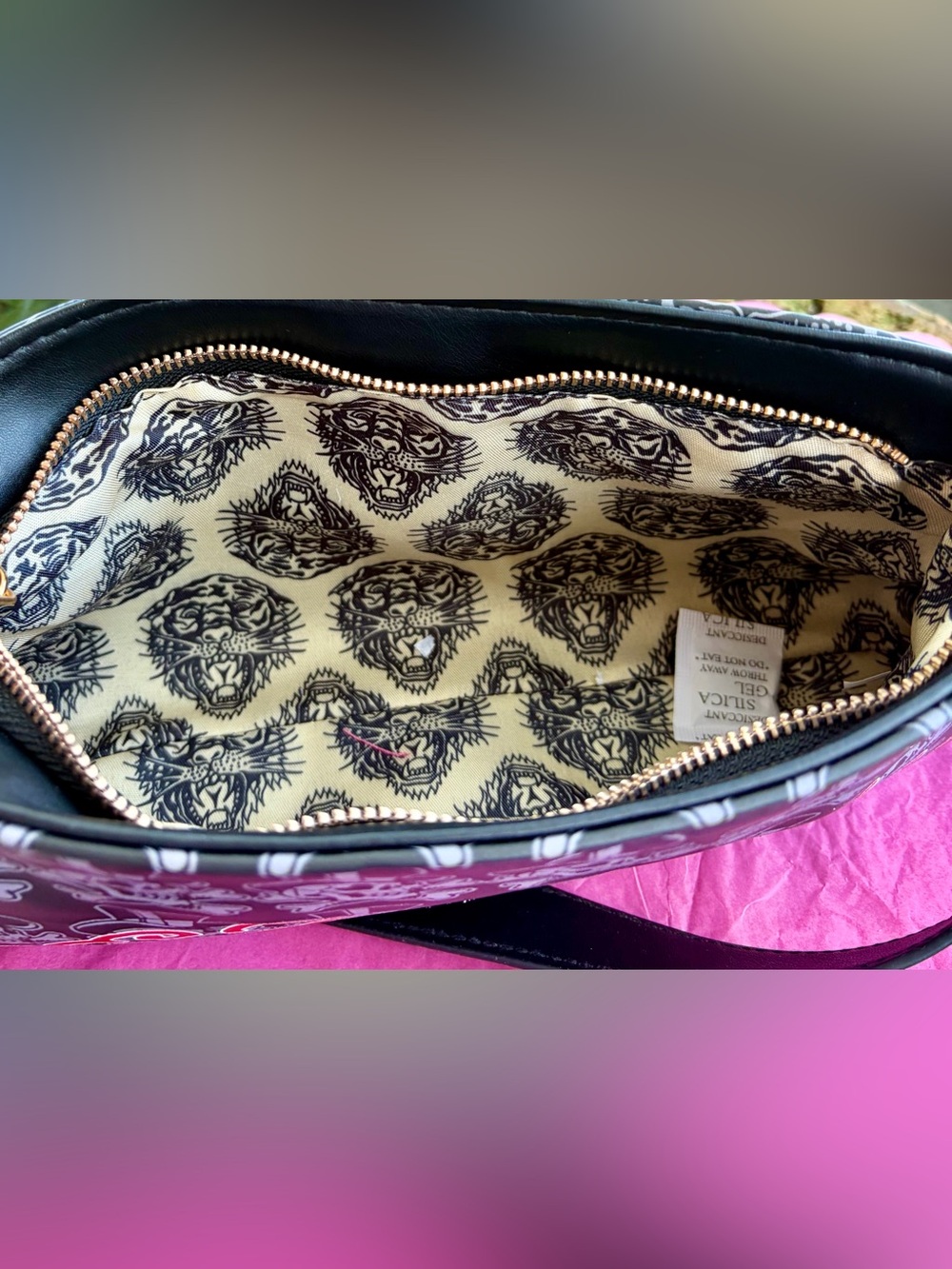 NWT ED HARDY Shoulder Bag/Wristlet Gift Ready Bundle - Picture 10 of 10